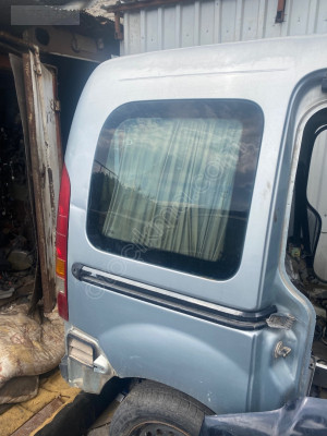 Renault Kango 2 Sağ Arka Çamurluk