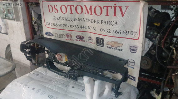 2018-2023 FORD FOCUS SIFIR ORJİNAL TORPİDO VE GÖĞÜS