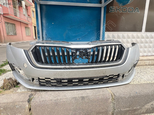 Orjinal Çıkma Skoda Octavia 2020-2023 Ön Tampon Parçası