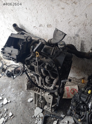 MERCEDES B200 MOTOR KOMPLE
