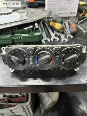FORD CUSTOM KLİMA KONTROL PANELİ