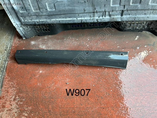 Sprinter arka tampon orta w907 ÇIKMA ORJİNAL 2019-2025