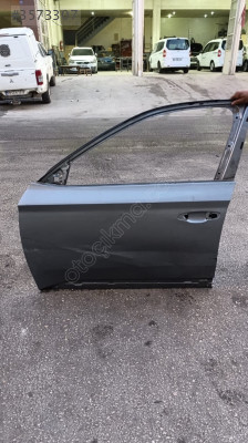 2015/2020 SKODA SÜPERB GRİ SOL ÖN KAPI ORJINAL