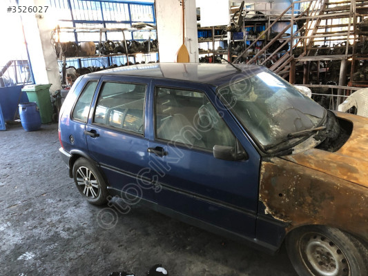 Fiat Uno 1.4 SX 2000 Komple Tavan