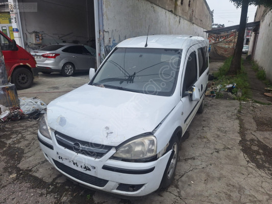 2006 Model Opel Combo 1.3 CDTİ Parça Parça Satılık