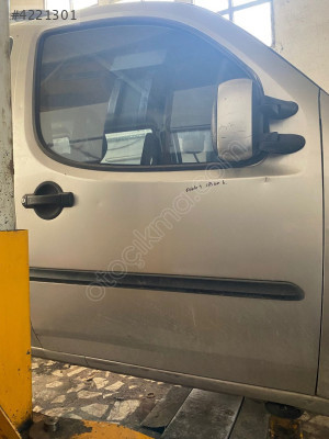 2001 FİAT DOBLO ÇIKMA SAĞ ÖN KAPI YEDEK PARÇALARI