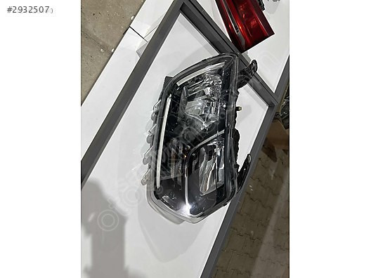 Dacia duster sağ far