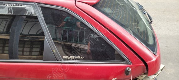 Opel Astra F HB Sol Arka Kelebek Camı