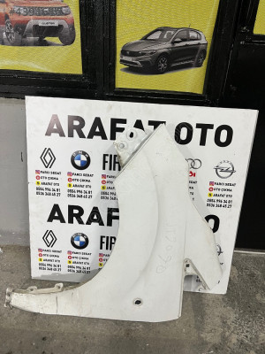 FORD COURİER SOL ÖN ÇAMURLUK ORJİNAL CIKMA TEMİZ