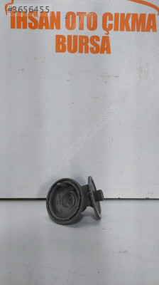 Renault Kangoo Yağ Filtre Gövdesi 82000526680