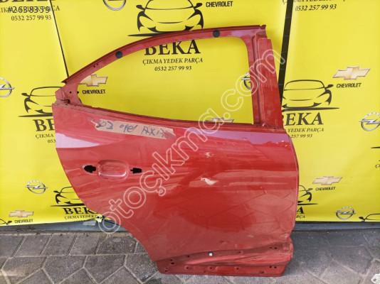 OPEL MOKKA B SAĞ ARKA KAPI KIRMIZI ÇIKMA ORJİNAL YEDEK PARÇA