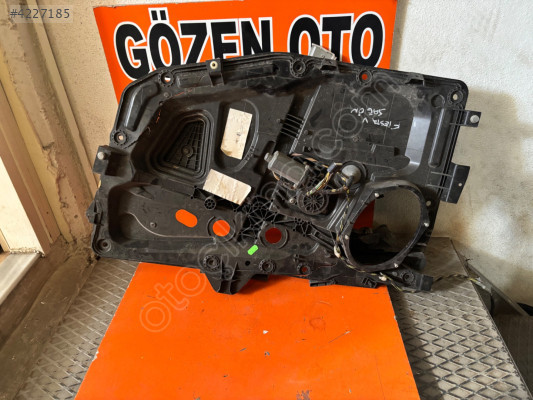 FORD FİESTA SAĞ ÖN CAM MOTORU ORİJİNAL ÇIKMA