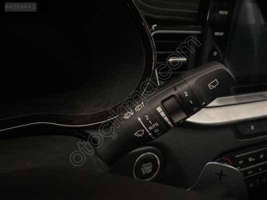 2023 Kia Xceed Silgi Sinyal Kolu