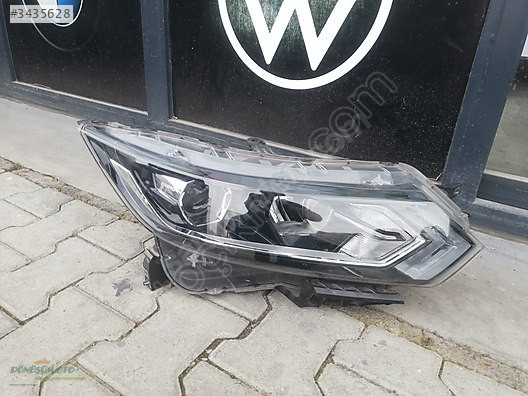 NİSSAN QASHQAİ ÇIKMA ORJİNAL SAĞ FAR 2017 - 2020
