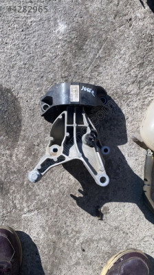 DACİA JOGGER MOTOR KULAĞI OTO FEDAİ