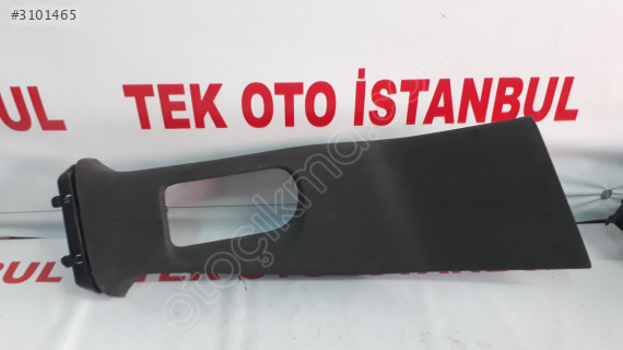 Mercedes CLA 117 BAKALİT SAĞ DİREK KAPLAMA A1176900625