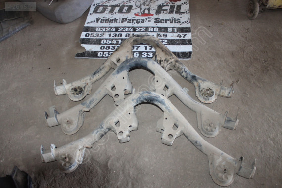 FORD SİERRA 1991 ARKA BEŞİK TAŞIYICI