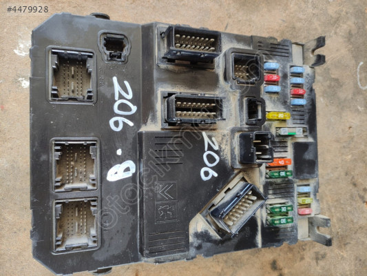 PEUGEOT 206 SİGORTA KUTUSU