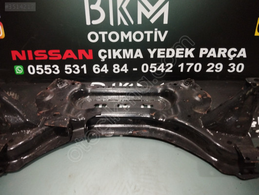 Nissan Qashqai 2014-2021 1.5 motor alt travers