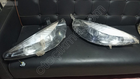 Renault Fluence ön far 260101331R