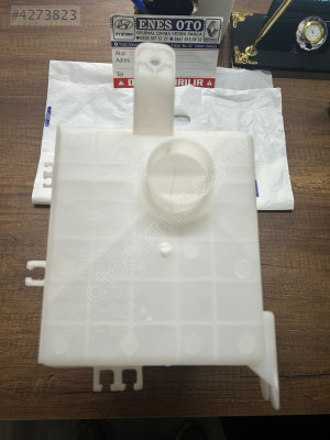 HYUNDAI ACCENT ERA SİLECEK SUYU BİDONU SIFIR ORJİNAL