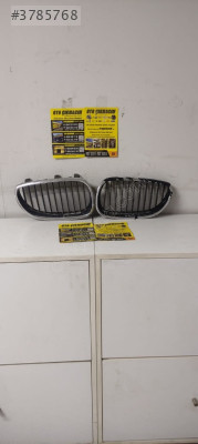 BMW 5 SERİSİ E60 SAĞ SOL ÖN PANJUR BÖBREK 51137065702-51137065701