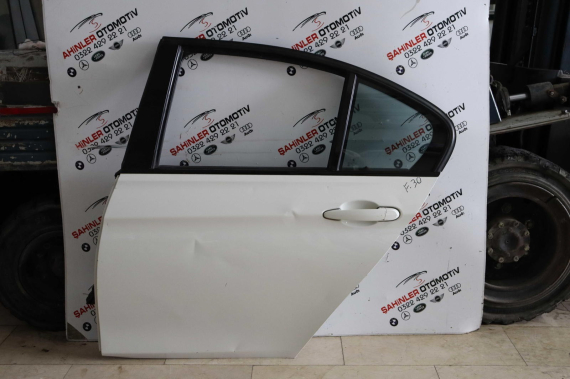 BMW 3 SERİSİ F30 SOL ARKA KAPI