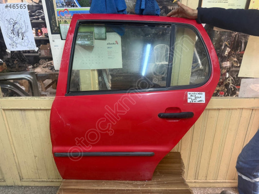 VOLKSWAGEN POLO SOL ARKA KAPI CAMI 97-01 MODEL