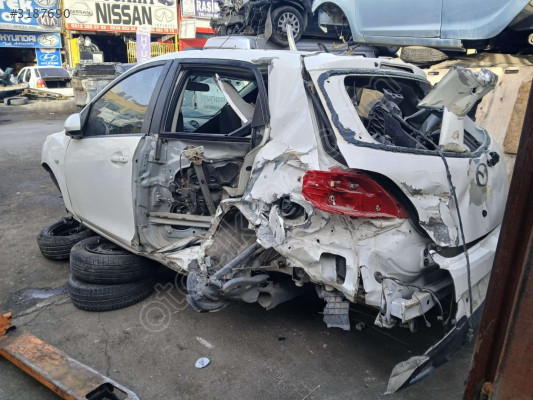 mazda 2 parçaları