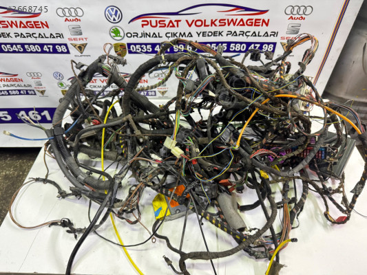 VOLKSWAGEN POLO HB KLİMALI ÇIKMA GÖGÜS TESİSATI ARAÇ İÇİ