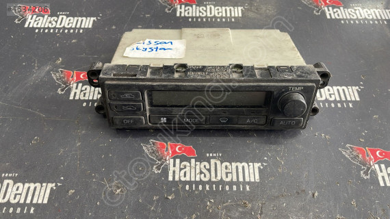 NİSSAN SKYSTAR KLİMA KONTROL PANELİ
