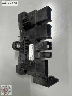 Nissan 2023 NISSAN PRIMASTAR X82 2.0 DCi SİGORTA KUTUSU 241143453