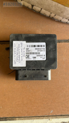 BMW 5 Serisi F10 Modeli 23122010 Fren Beyni Parçası