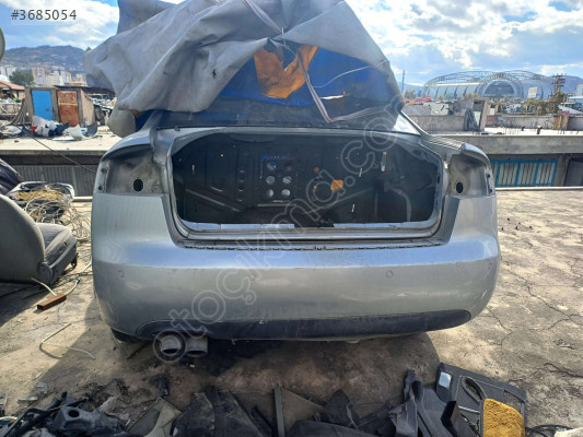 audi a4 b7 kasa arka tampon