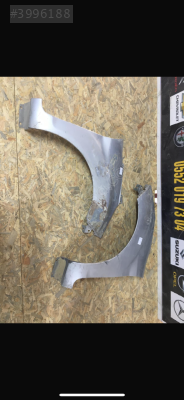 Ford Fiesta sağ ön çamurluk çıkma