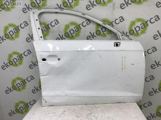 AUDI A3 2013 2020 SAĞ ÖN KAPI(HB) 8V4831052