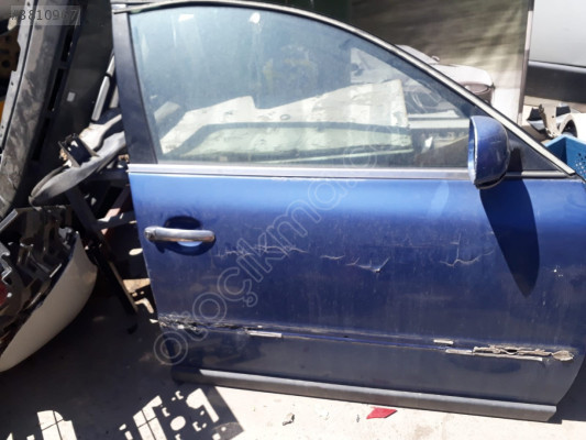 2000 MODEL VOLSWAGEN PASSAT SAĞ ÖN KAPI DOLU
