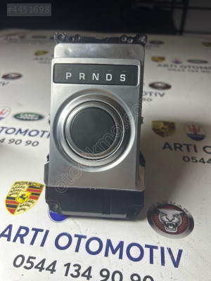 Lantrover vitrs joyistigi