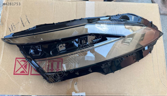 Nissan Qashqai Far Cam Sağ 2022-2024