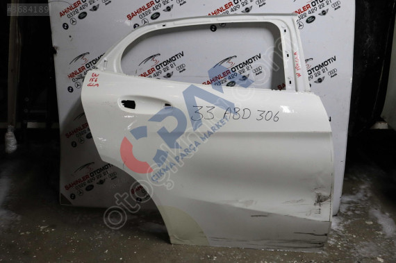 MERCEDES GLA SERİSİ A156 W156 SAĞ ARKA KAPI