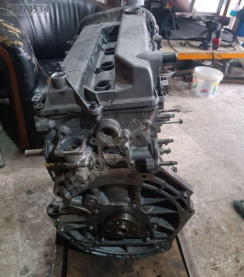Ford Mondeo 2.0 benzinli sıfır yapılmış motor 2000 model