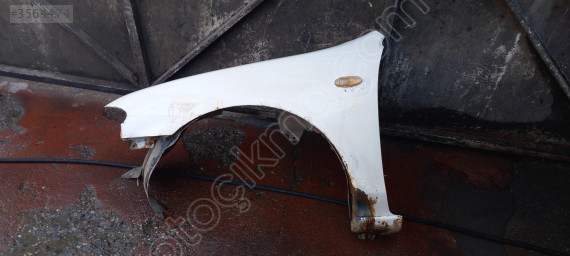 Çıkma mazda familia sol ön çamurluk