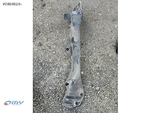 RENAULT CLİO 3 SAĞ ÇAMURLUK BAĞLANTI BRAKETİ
