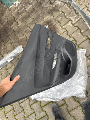 Peugeot 2008 sol arka kapı döşemesi sıfır