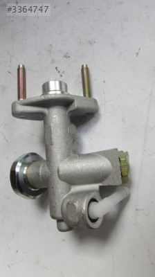 UR79-41-990B B2500 06- BT-50 RANGER 06- DEBRİYAJ MERKEZ ÜST
