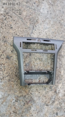 Opel Astra H teyp çerçevesi