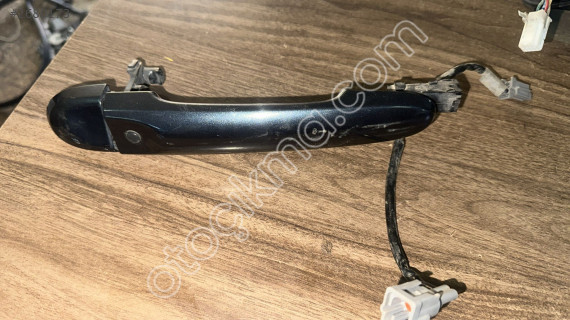 2011 NİSSAN JUKE SAĞ ÖN KAPI KOLU ELEKTİRİKLİ