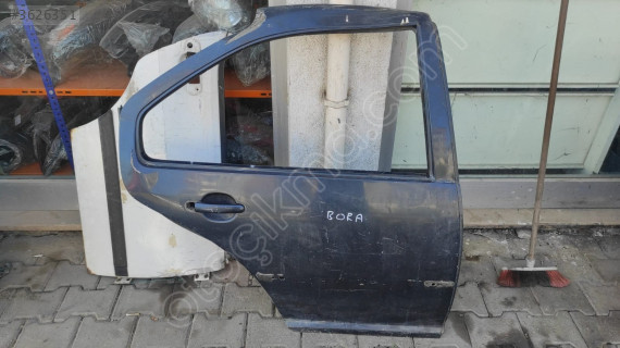 BORA SAĞ ARKA KAPI