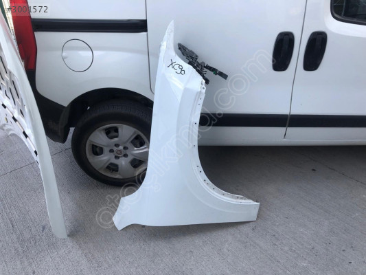 VOLVO XC 90 SAĞ ÖN ÇAMURLUK