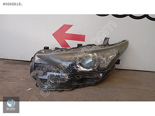 TOYOTA AURİS 2015-2018 SOL FAR ÇIKMA ORJİNAL